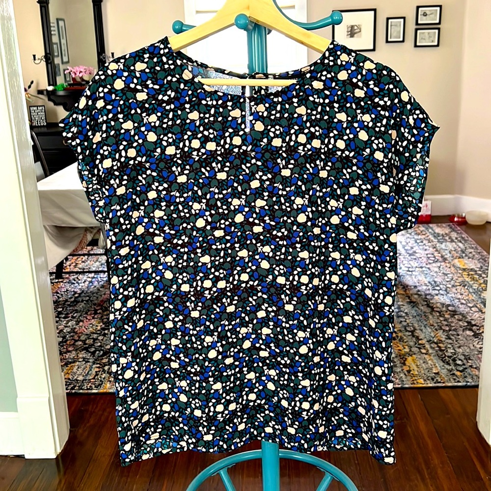 Halogen floral top
